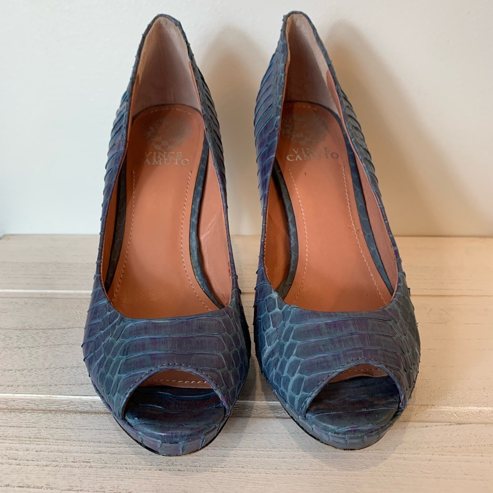 Vince Camuto blue/purple-ish peep toe heels. Size 7.5.